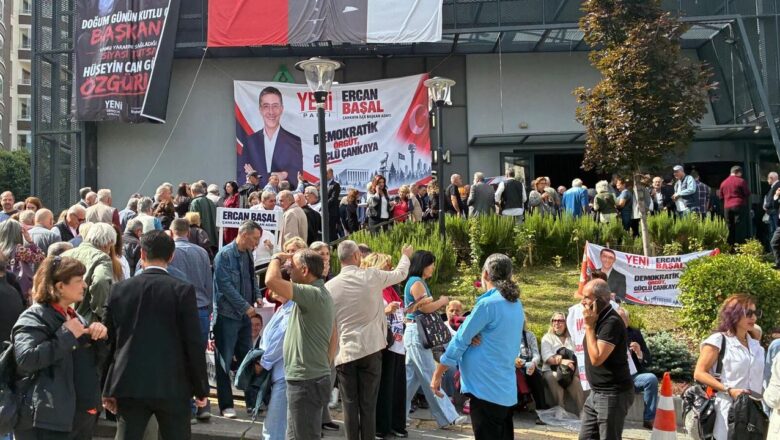 Yeni Parti ilçe başkanları