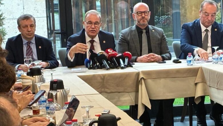 Faik Öztrak